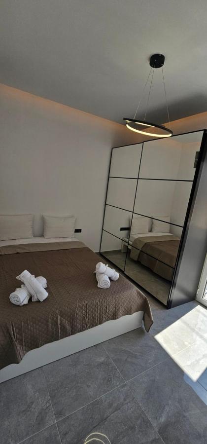 Appartamento Infinity Sea View Lávrion Esterno foto